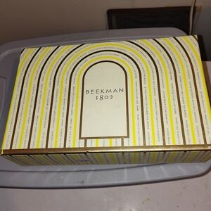 Beekman 1802 Gift Box